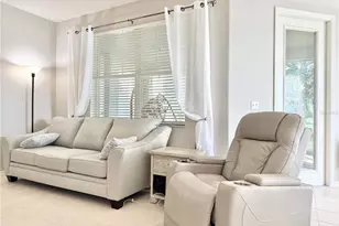 3850 Serenade Ln, Lakeland, FL 33811 - Photo 9