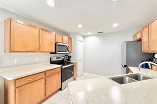 3850 Serenade Ln, Lakeland, FL 33811 - Photo 13