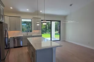 12125 Madrid Ave, North Port, FL 34287 - Photo 19