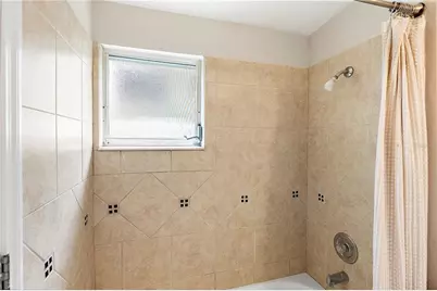 130 17th Avenue N, Saint Petersburg, FL 33704 - Photo 21