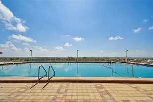 880 Mandalay Ave, Clearwater Beach, FL 33767 - Photo 35