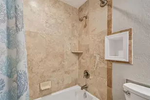 880 Mandalay Ave, Clearwater Beach, FL 33767 - Photo 25