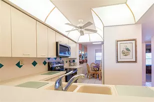 5701 Bahia Del Mar Circle, Saint Petersburg, FL 33715 - Photo 21