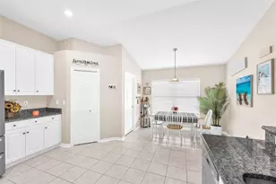 2616 Vinedale Ave, Valrico, FL 33596 - Photo 9