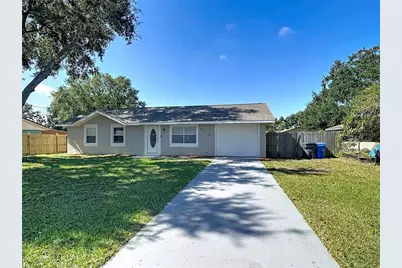 412 13th Street NE, Ruskin, FL 33570 - Photo 1