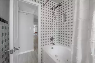 4606 W Oakellar Ave, Tampa, FL 33611 - Photo 27