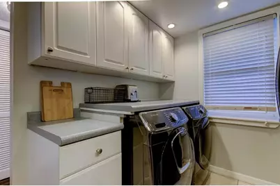 90 S Highland Avenue #112, Tarpon Springs, FL 34689 - Photo 9