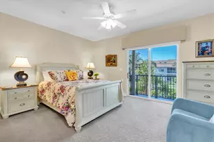 300 Capri Blvd, Treasure Island, FL 33706 - Photo 15