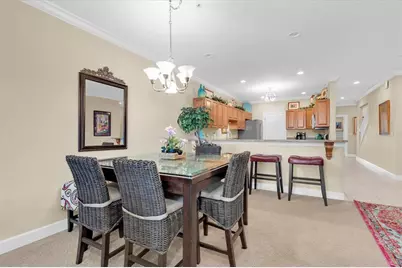 300 Capri Boulevard #6, Treasure Island, FL 33706 - Photo 9
