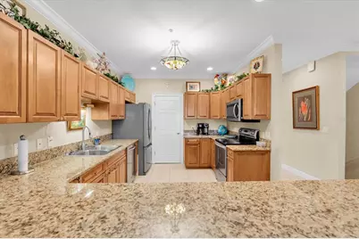 300 Capri Boulevard #6, Treasure Island, FL 33706 - Photo 11