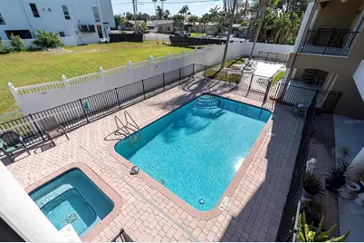 300 Capri Boulevard #6, Treasure Island, FL 33706 - Photo 33