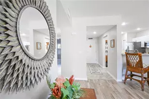 11300 Harbor Way, Largo, FL 33774 - Photo 5