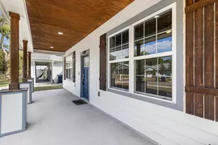 1509 E Caracas St, Tampa, FL 33610 - Photo 3