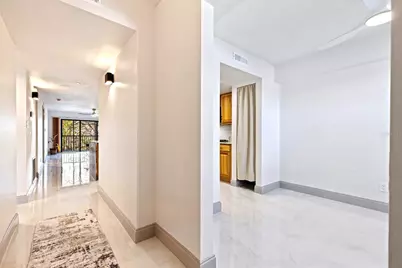 5400 Park Street N #209, Saint Petersburg, FL 33709 - Photo 11