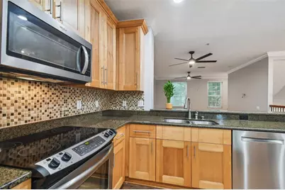 3183 Bayshore Oaks Drive, Tampa, FL 33611 - Photo 17