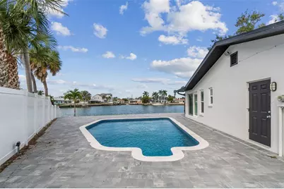 1514 Sea Gull Drive S, Saint Petersburg, FL 33707 - Photo 47