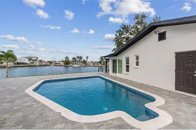 1514 Sea Gull Drive S, Saint Petersburg, FL 33707 - Photo 25