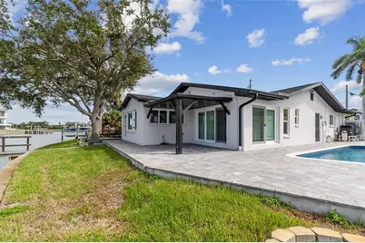 1514 Sea Gull Drive S, Saint Petersburg, FL 33707 - Photo 53