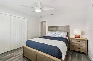 1514 Sea Gull Dr S, Saint Petersburg, FL 33707 - Photo 43