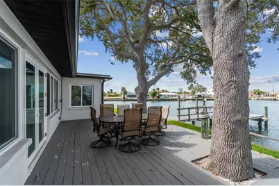 1514 Sea Gull Drive S, Saint Petersburg, FL 33707 - Photo 27
