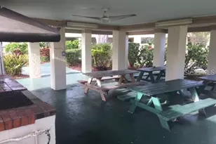 5750 80th St N, Saint Petersburg, FL 33709 - Photo 31