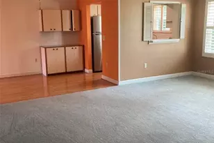 5750 80th St N, Saint Petersburg, FL 33709 - Photo 7