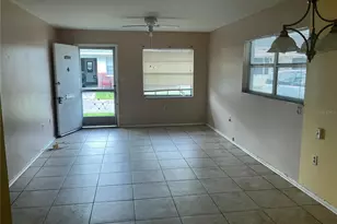 4994 Jonquil Pl N, Pinellas Park, FL 33782 - Photo 3