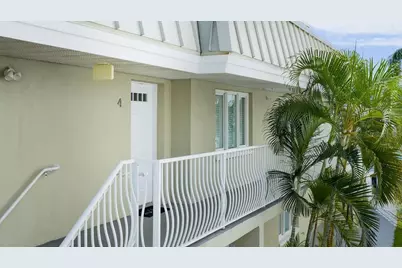 185 Brightwater Drive #6, Clearwater Beach, FL 33767 - Photo 3