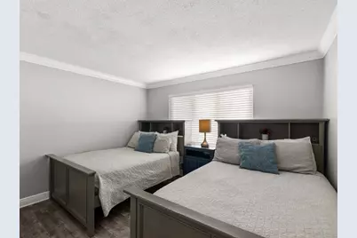 185 Brightwater Drive #6, Clearwater Beach, FL 33767 - Photo 13