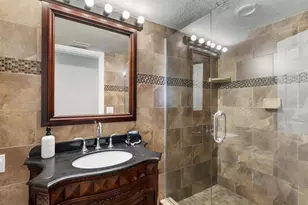 185 Brightwater Dr, Clearwater Beach, FL 33767 - Photo 11