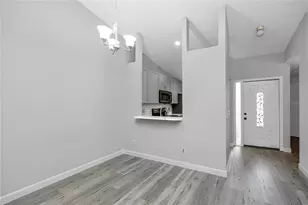 327 Phlox Dr, Palm Harbor, FL 34684 - Photo 15