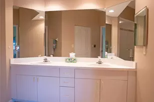 6401 99th Way N, Saint Petersburg, FL 33708 - Photo 23