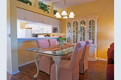6401 99th Way N #15C, Saint Petersburg, FL 33708 - Photo 11