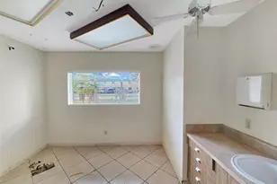 600 N Eustis St, Eustis, FL 32726 - Photo 9