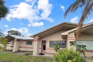 600 N Eustis St, Eustis, FL 32726 - Photo 3