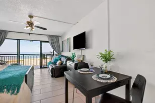 1270 Gulf Blvd, Clearwater Beach, FL 33767 - Photo 19