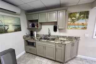 1270 Gulf Blvd, Clearwater Beach, FL 33767 - Photo 41