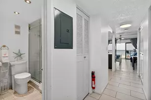 1270 Gulf Blvd, Clearwater Beach, FL 33767 - Photo 17