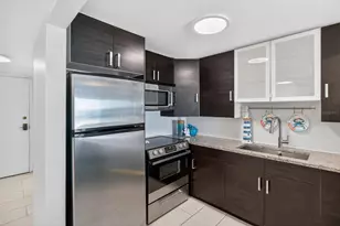 1270 Gulf Blvd, Clearwater Beach, FL 33767 - Photo 13