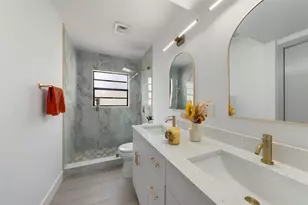 2520 W Knollwood St, Tampa, FL 33614 - Photo 11