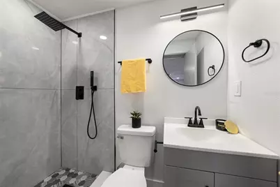 2520 W Knollwood Street, Tampa, FL 33614 - Photo 9