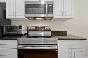 10006 87th St, Seminole, FL 33777 - Photo 11