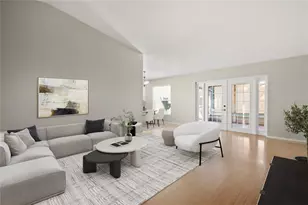 10006 87th St, Seminole, FL 33777 - Photo 5