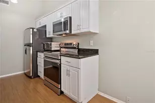 10006 87th St, Seminole, FL 33777 - Photo 9