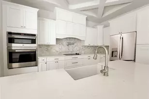 407 Georgia Ave, Crystal Beach, FL 34681 - Photo 3