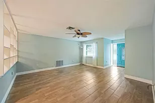 1118 Carlton Rd, Tarpon Springs, FL 34689 - Photo 11