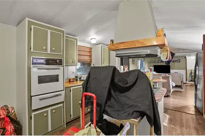 14022 N 301 Highway, Thonotosassa, FL 33592 - Photo 5