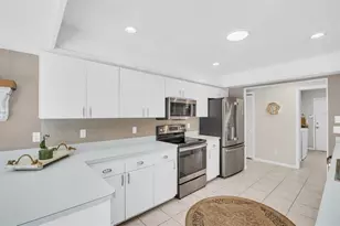 1551 McAuliffe Ln, Palm Harbor, FL 34683 - Photo 21