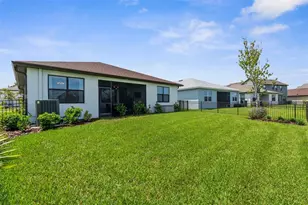 8756 Windlass Cv, Parrish, FL 34219 - Photo 7