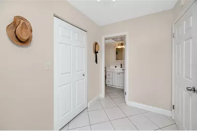 19029 US Highway 19 N #9-607, Clearwater, FL 33764 - Photo 7